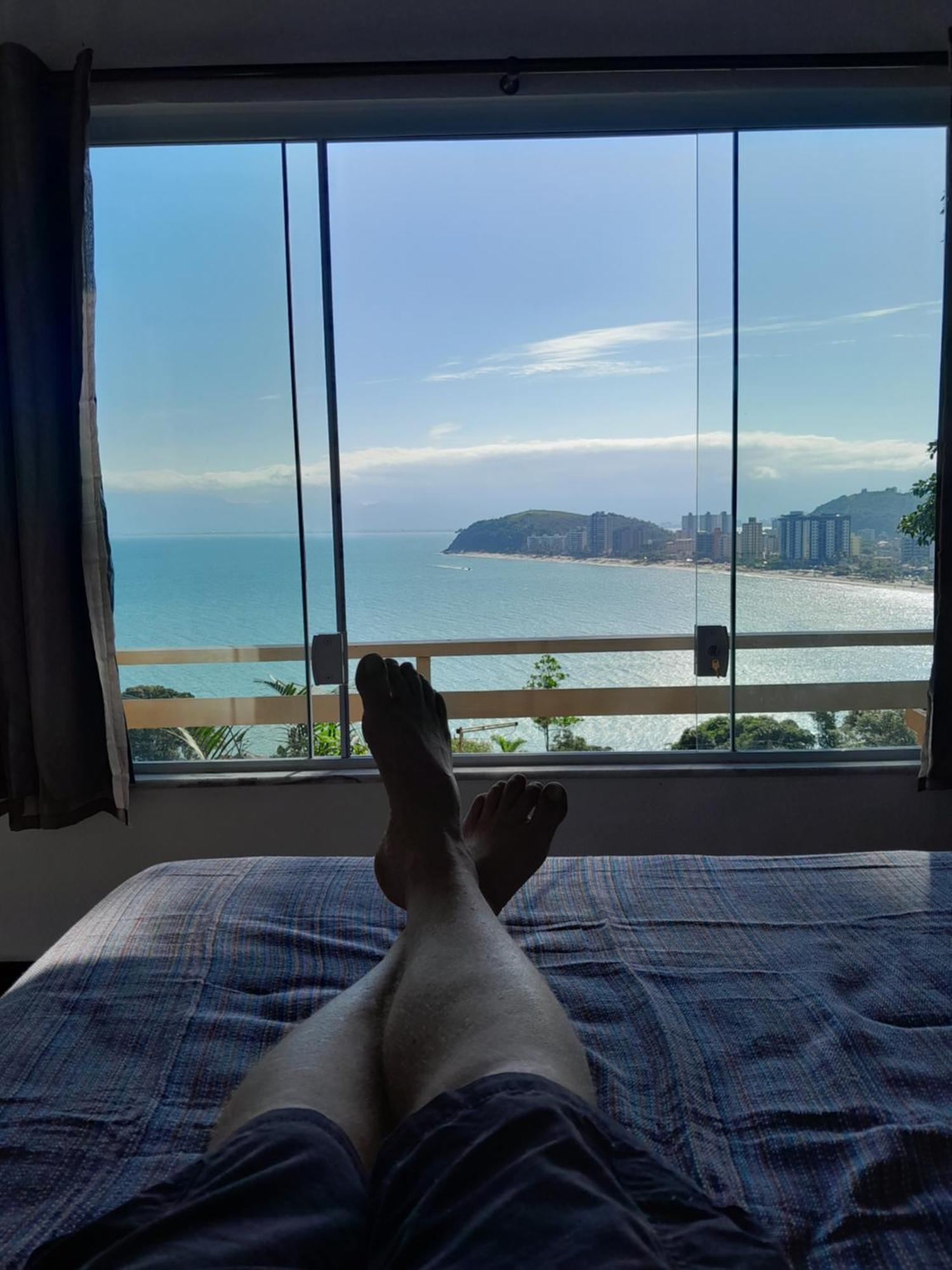 Por De Sol No Mar Da Cama Villa Caraguatatuba Ngoại thất bức ảnh